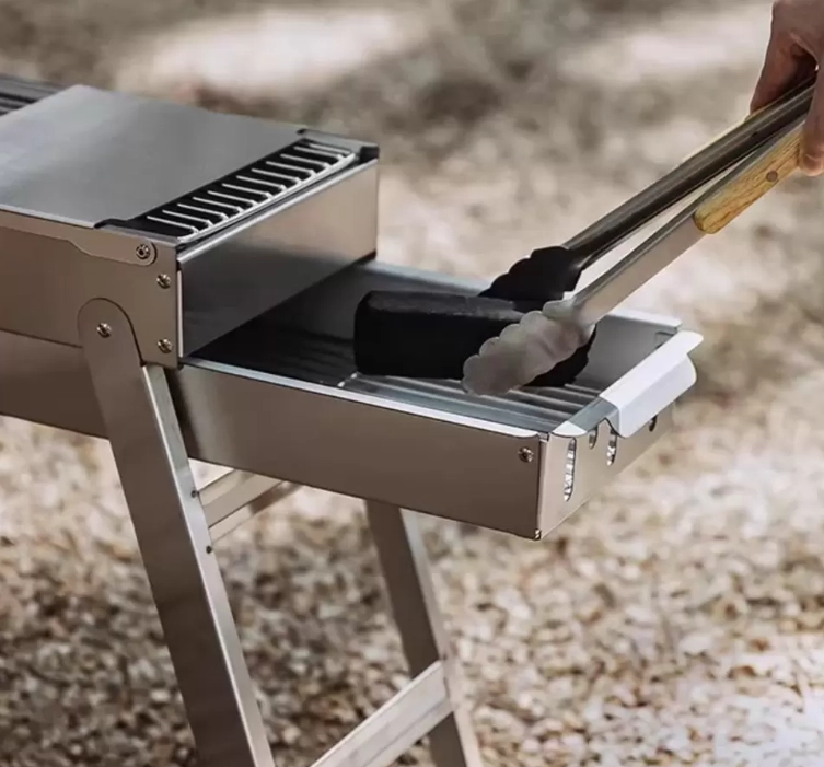 批發極簡框架可折疊木炭烤架：拓盛和的全球供應鏈優勢